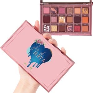 glō of HAYA nude palette